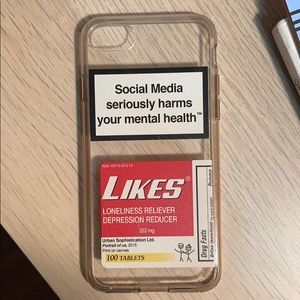 Social Media Harms Health iPhone 7 case